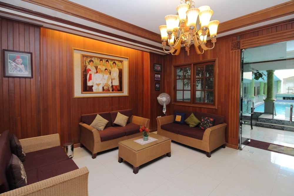 Airy Kebayoran Lama Persatuan 13 Jakarta