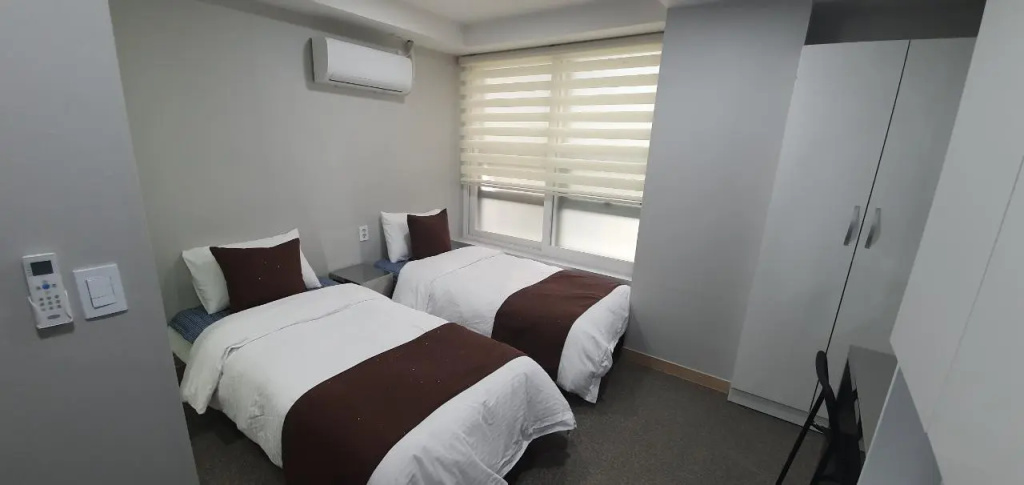 Standard Double room (2 twin beds)
