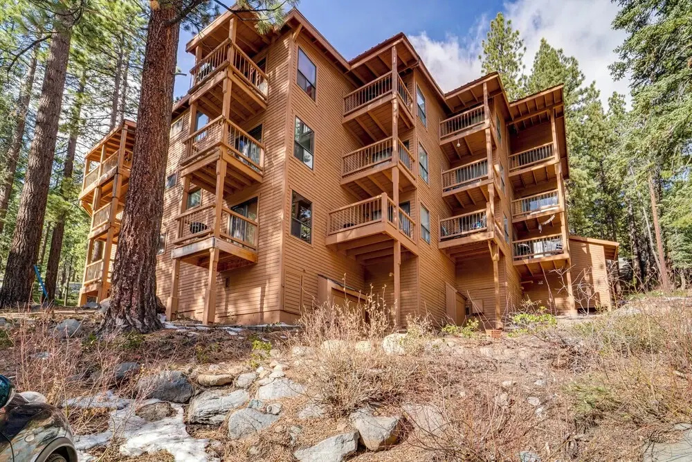 < 3 Mi to Lake Tahoe: Incline Village Condo!