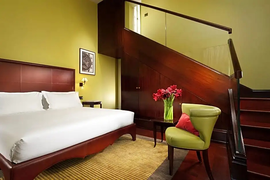 Duplex Double room (full double bed)