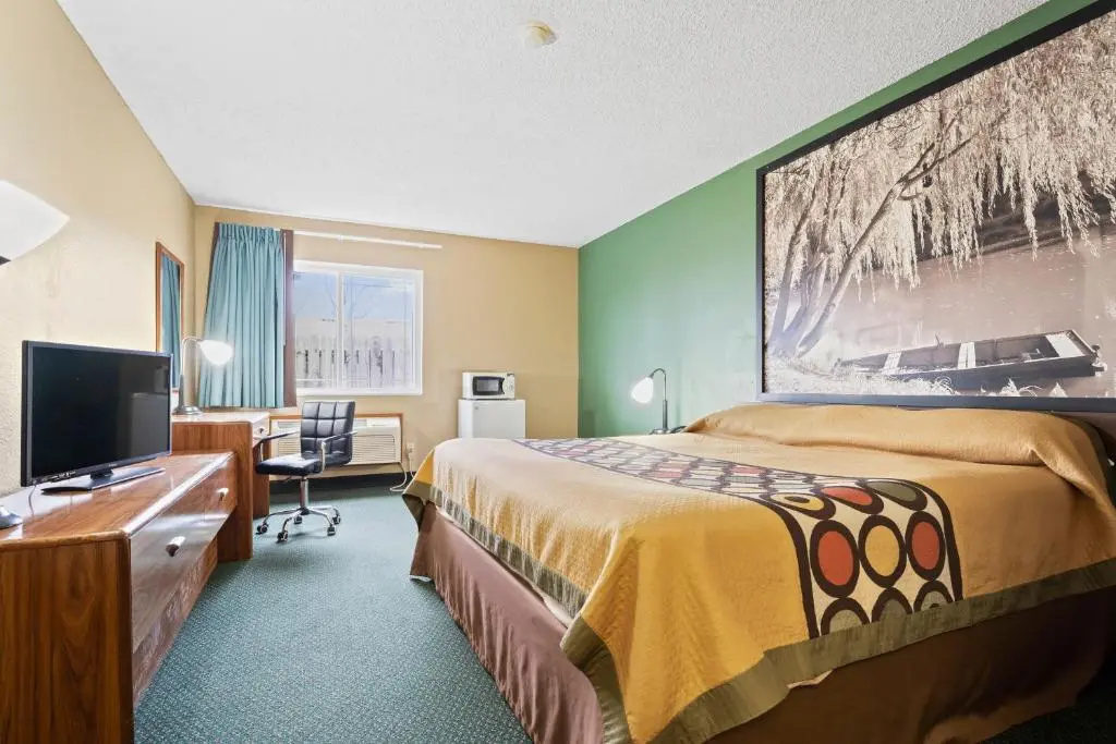 Standard Double room (full double bed)