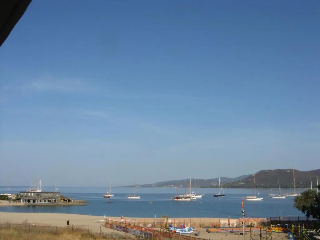 Standard Double room with sea view (full double bed)