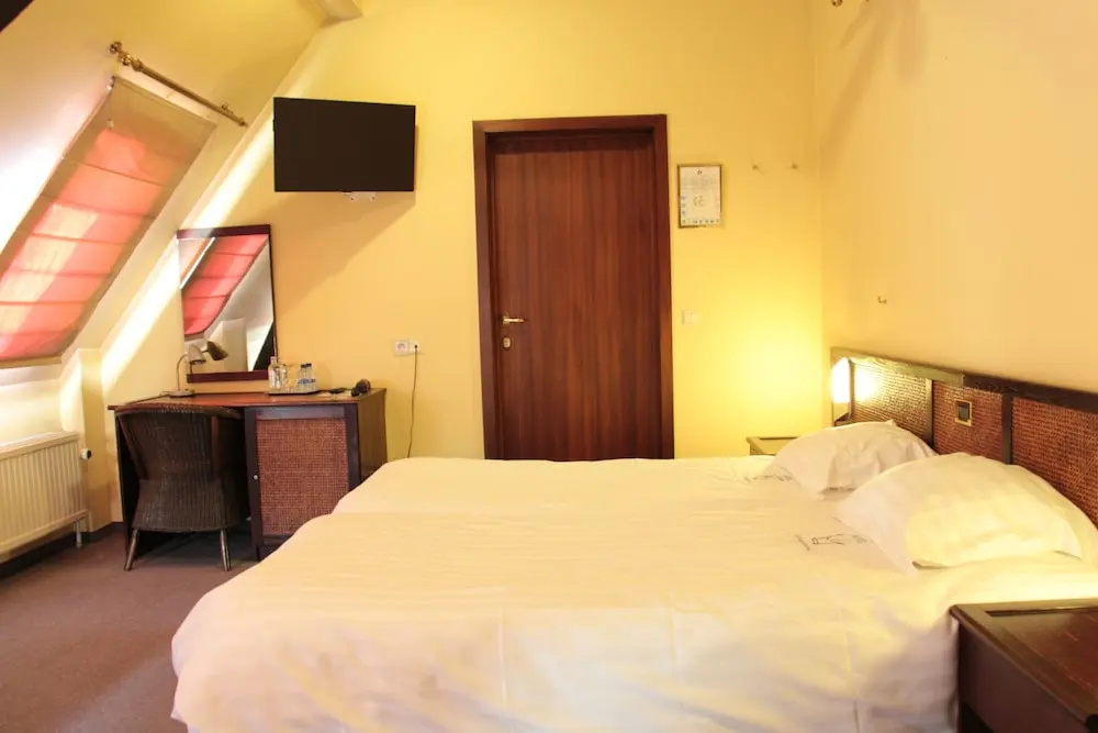 Hotel De Franse Kroon - Chambres