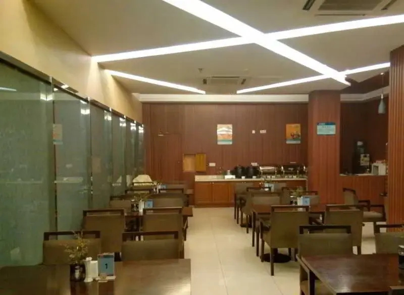 Food & Beverage