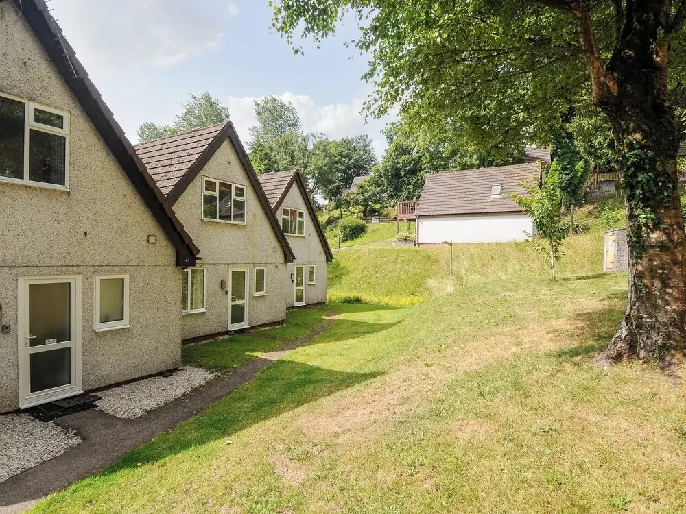 42 Valley Lodge