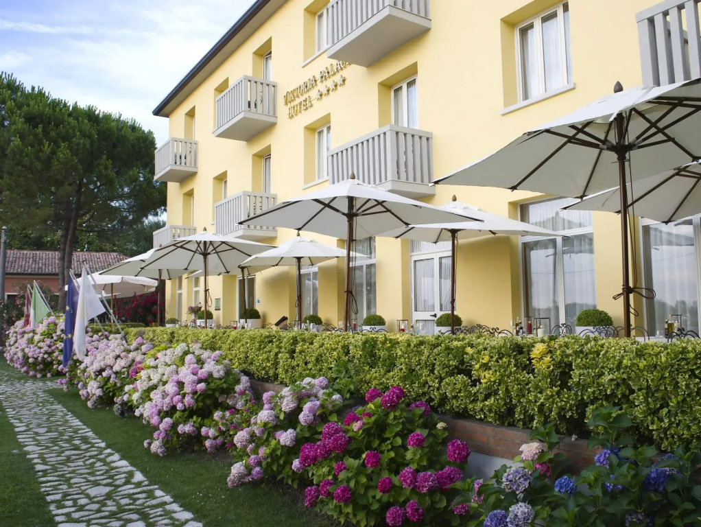 Viktoria Palace Hotel - Général