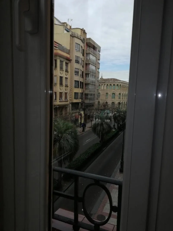 Apartamentos Dos Torres Boromir en el corazón de la ciudad