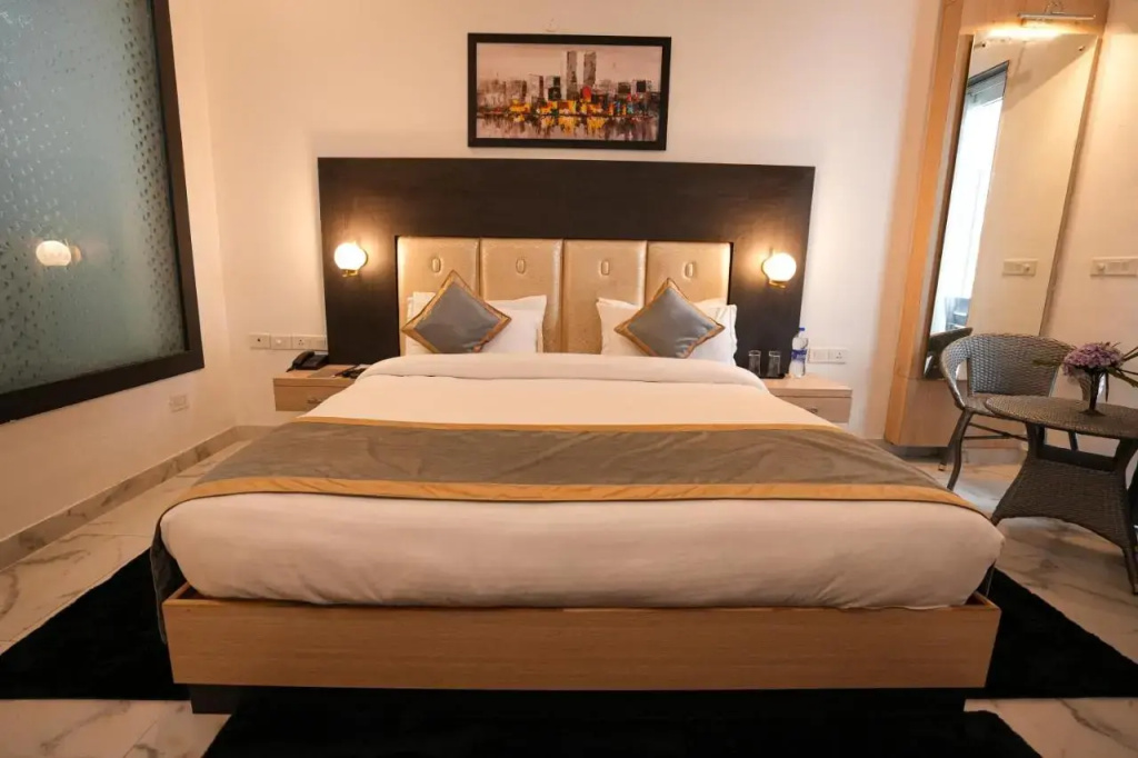 Bedroom