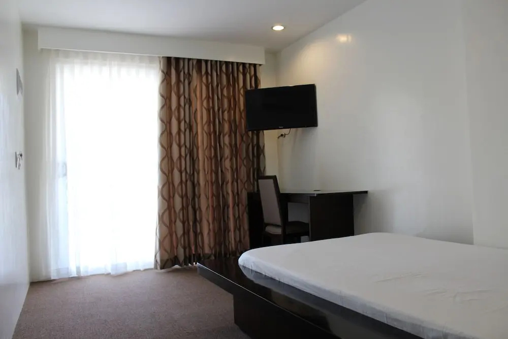 1 Bedroom Standard Studio
