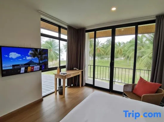 Superior Double room with sea view (full double bed)