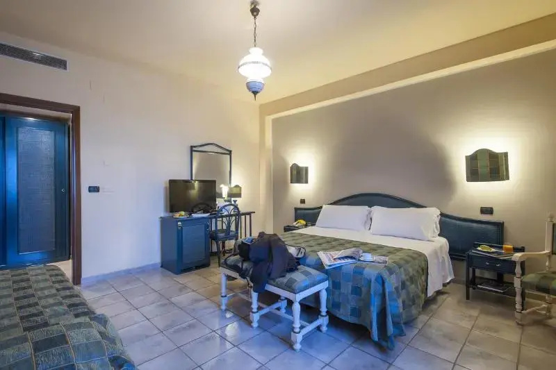Hotel Baia Del Capitano - Chambres