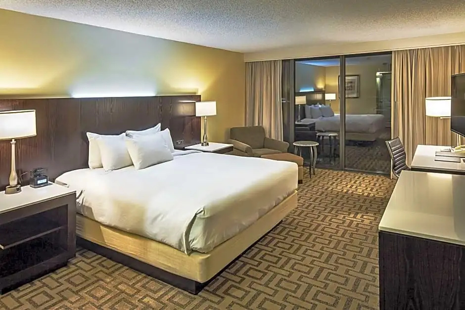 Hilton Sacramento Arden West - Chambres