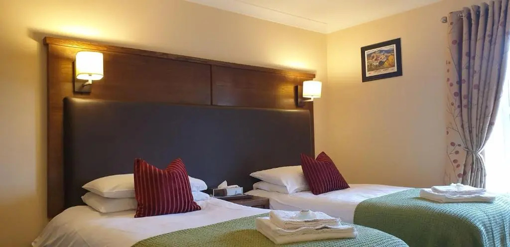 Usk And Railway Inn - Chambres