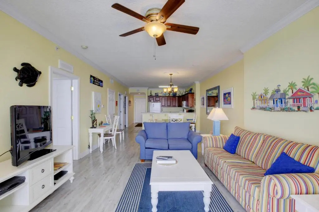 Tropic Winds Condominium - Chambres