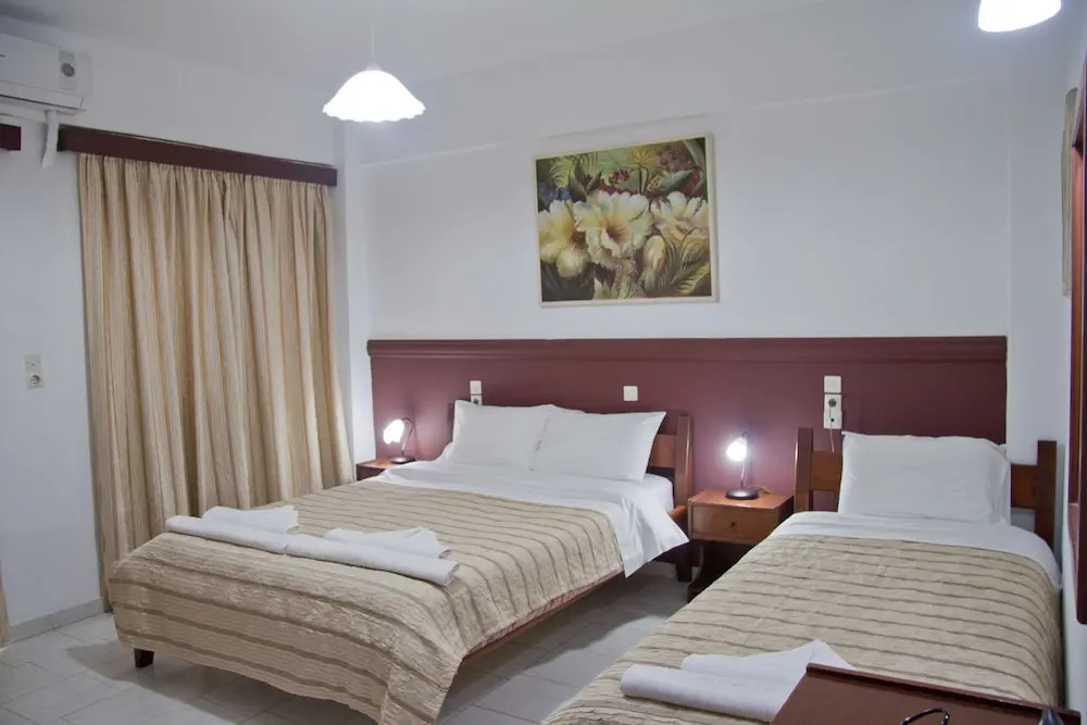 Standard Triple room with balcony and with city view