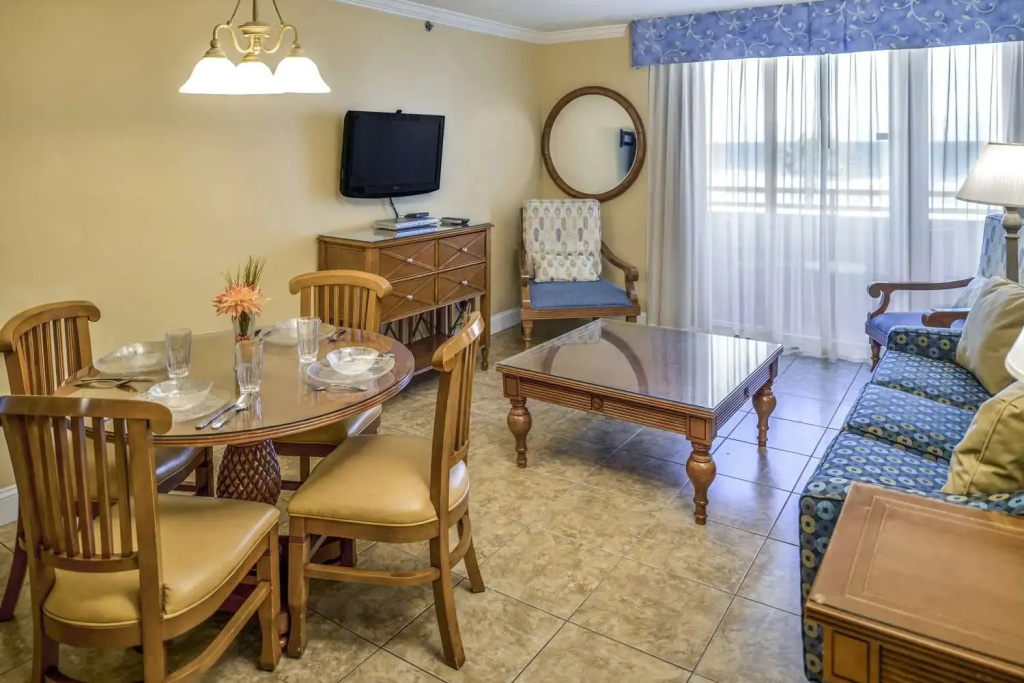 1 Bedroom Double Suite (full double bed)