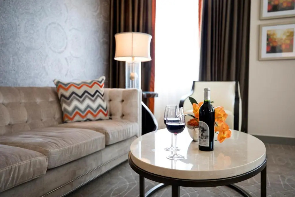 Colcord Hotel Oklahoma City, Curio Collection by Hilton - Chambres