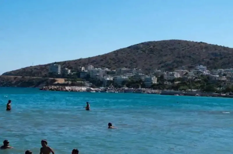 Beach & Waterfront
