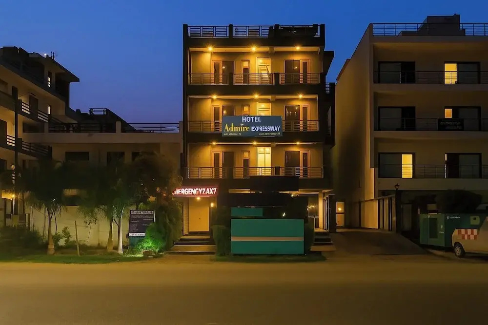 Hotel Admire Expressway BY ASPL