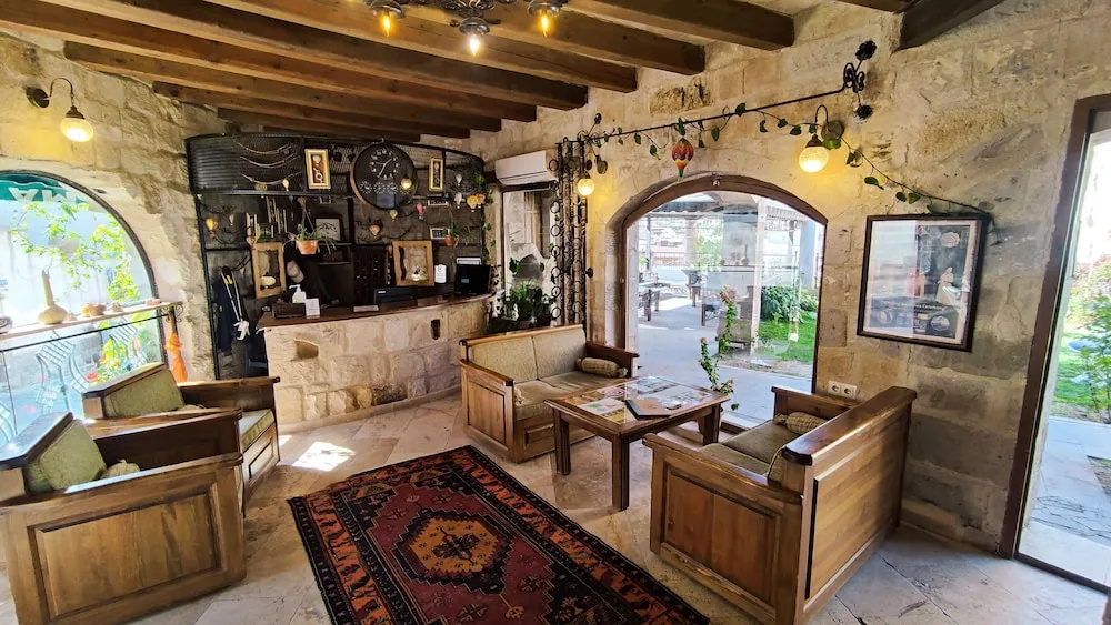 Dervish Cave House & Elegance Cave Suites