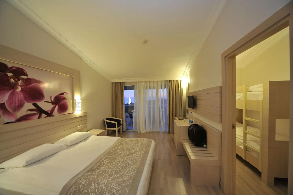 Standard Family room with land view