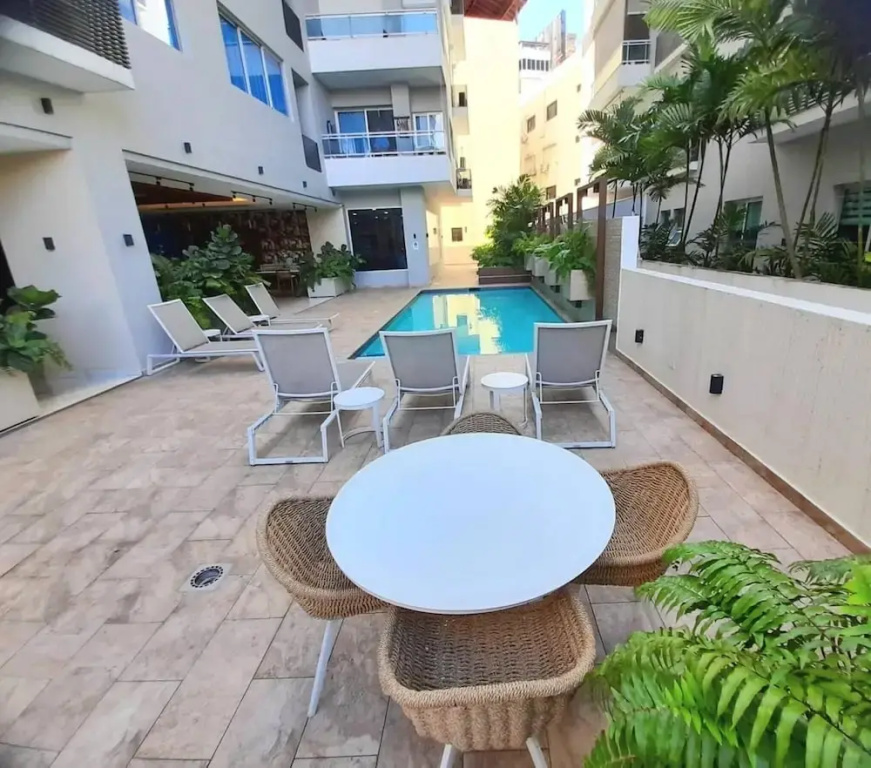Luxury 3-bedroom Apartment With Pool in Naco, Santo Domingo