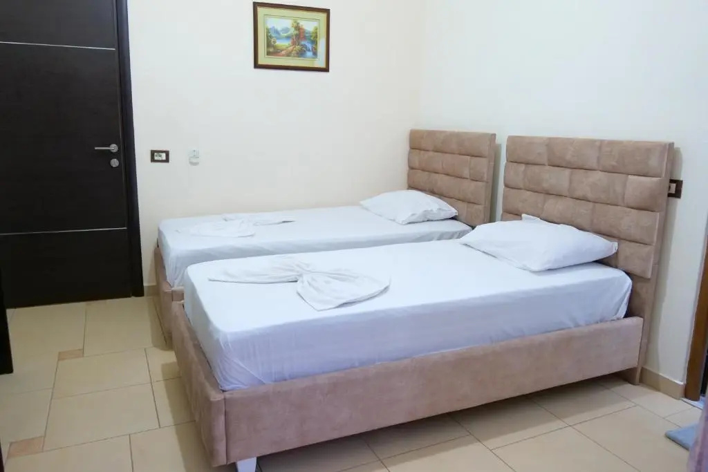 Standard Double room with balcony (full double bed)