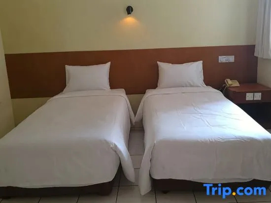 Hotel Lautze Indah - Chambres