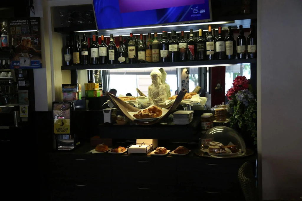 Hotel photo 16