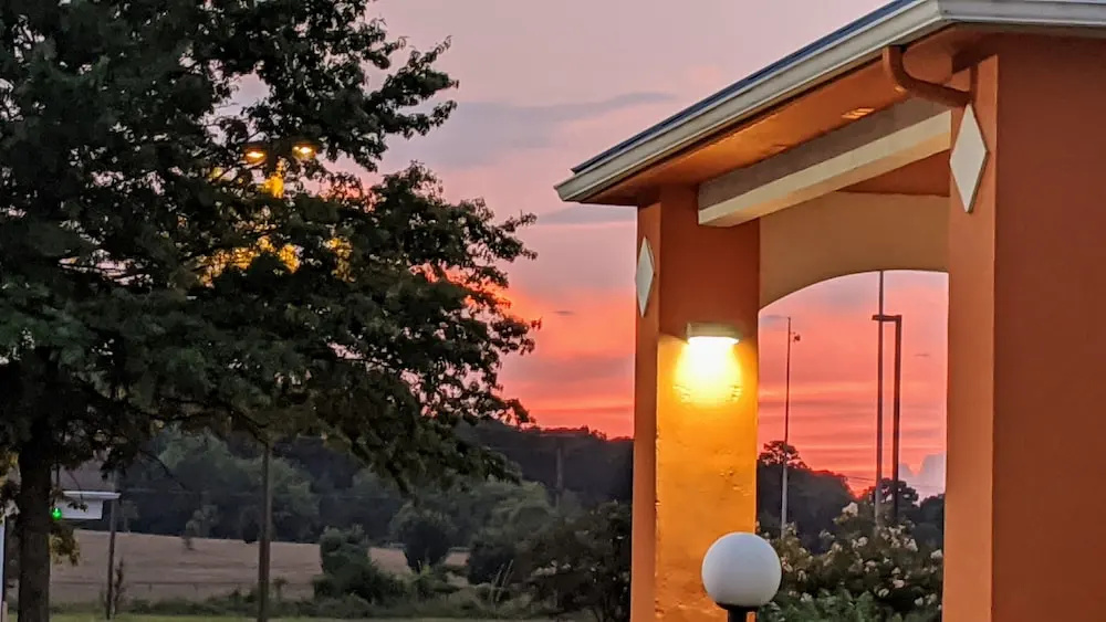Days Inn By Wyndham Decatur Southeast