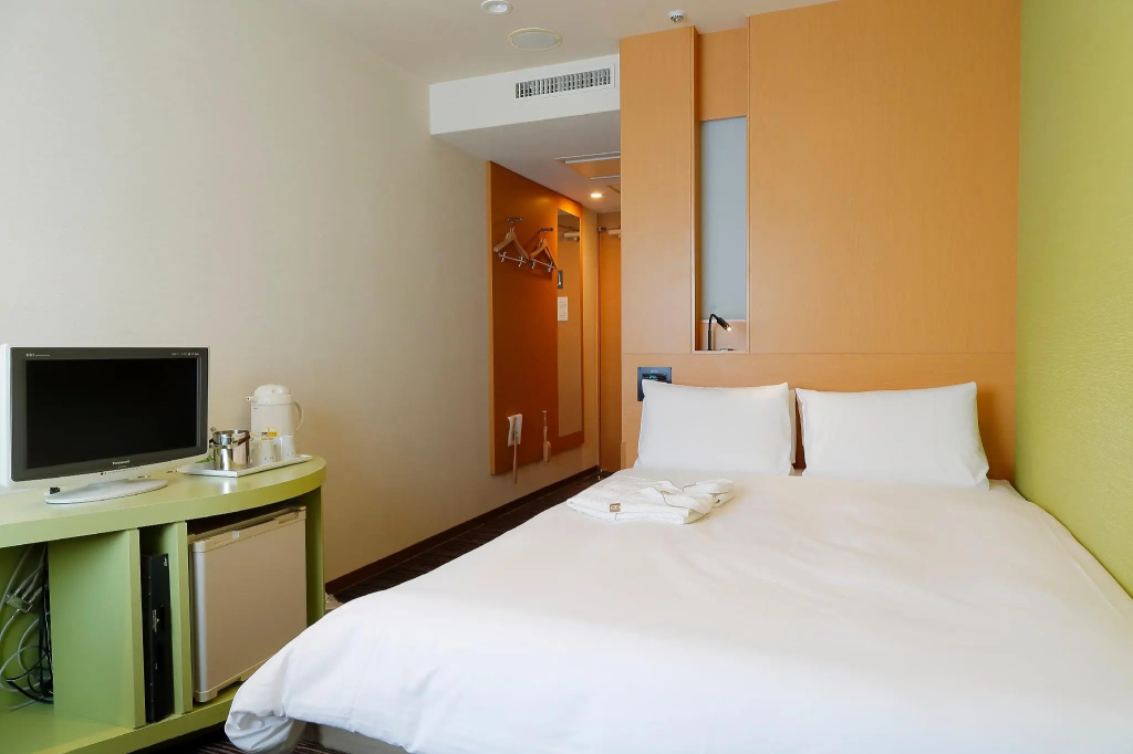 Superior Double room (full double bed)