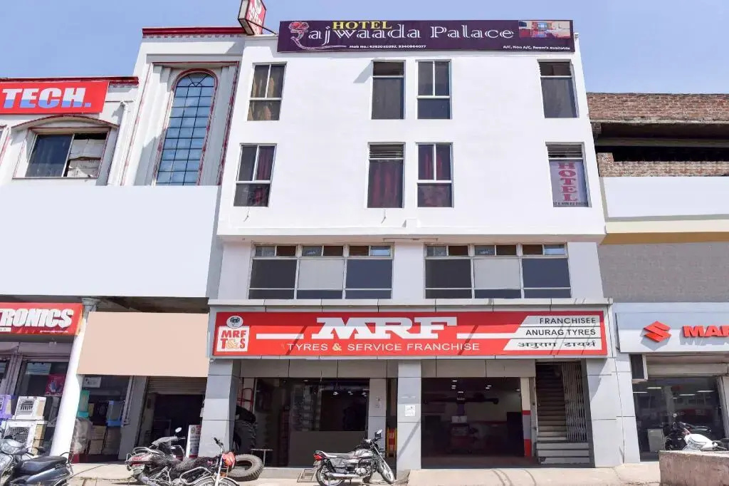 Spot On 79467 Hotel Rajwaada Palace