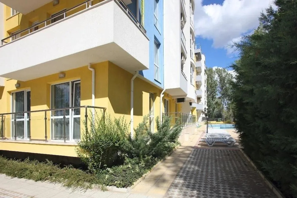 Sofia Apartments in Sunny Residence