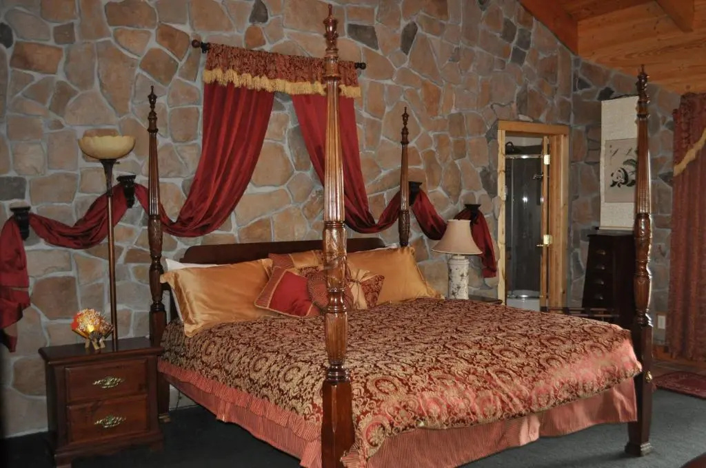 Elkwood Manor Bed & Breakfast - Chambres