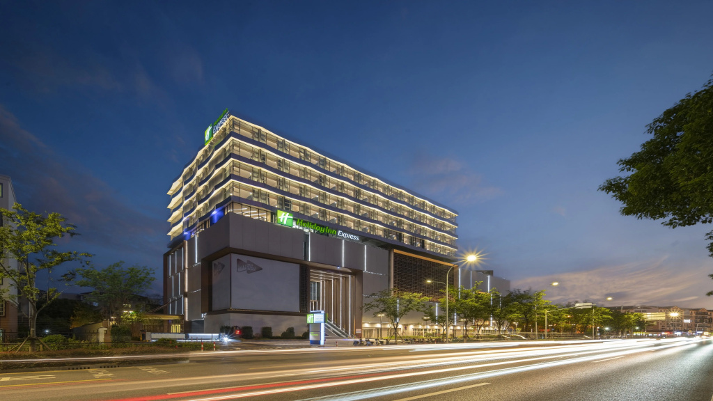 Holiday Inn Express Shanghai Qingpu New City by IHG