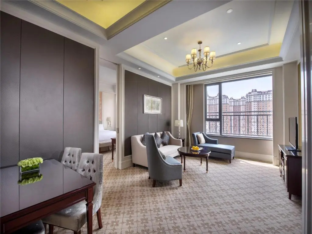 2 Bedrooms Deluxe Apartment