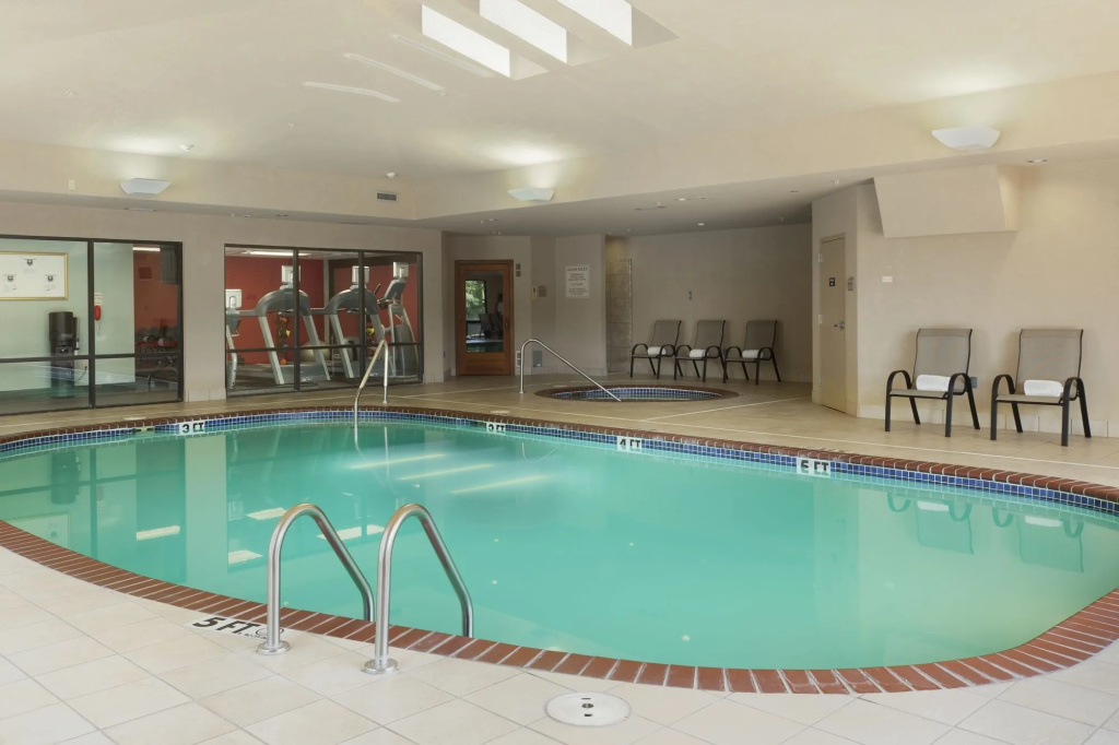 DoubleTree by Hilton Springdale - 5