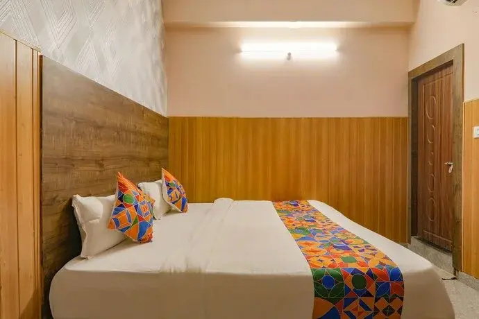Fabhotel Gsv Inn