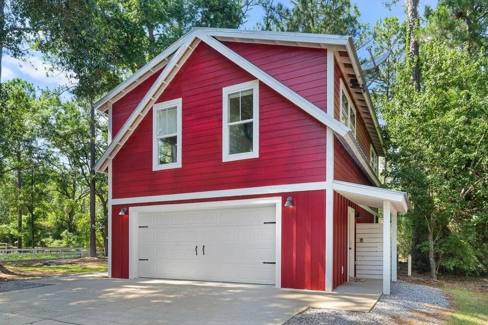 Red Cottage 3 Bedroom Home by Redawning