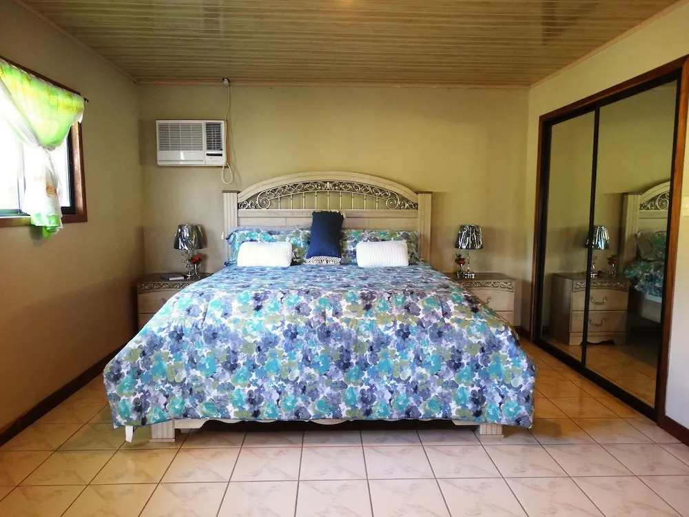 Costa Rica Paradise Island - Hostel