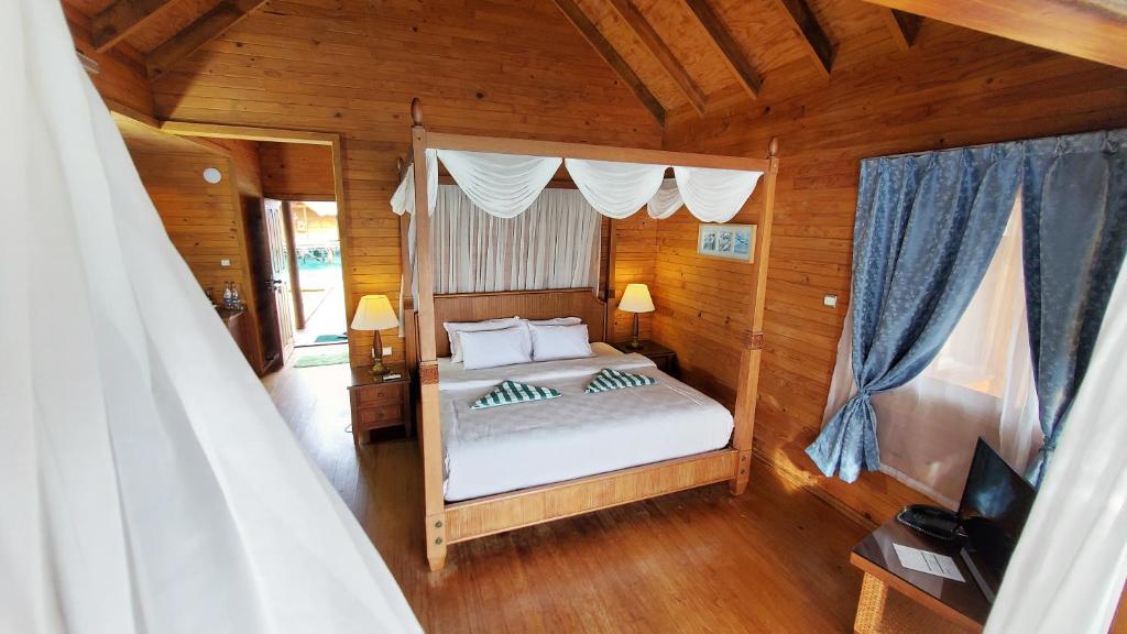 Fihalhohi Maldives