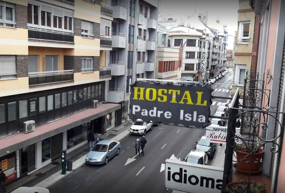 Hostal Padre Isla 1