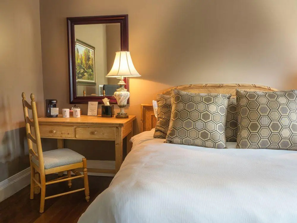 McCully House Inn