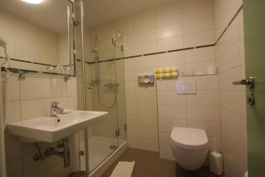 Eifel Hotel Schneider am Maar - Chambres