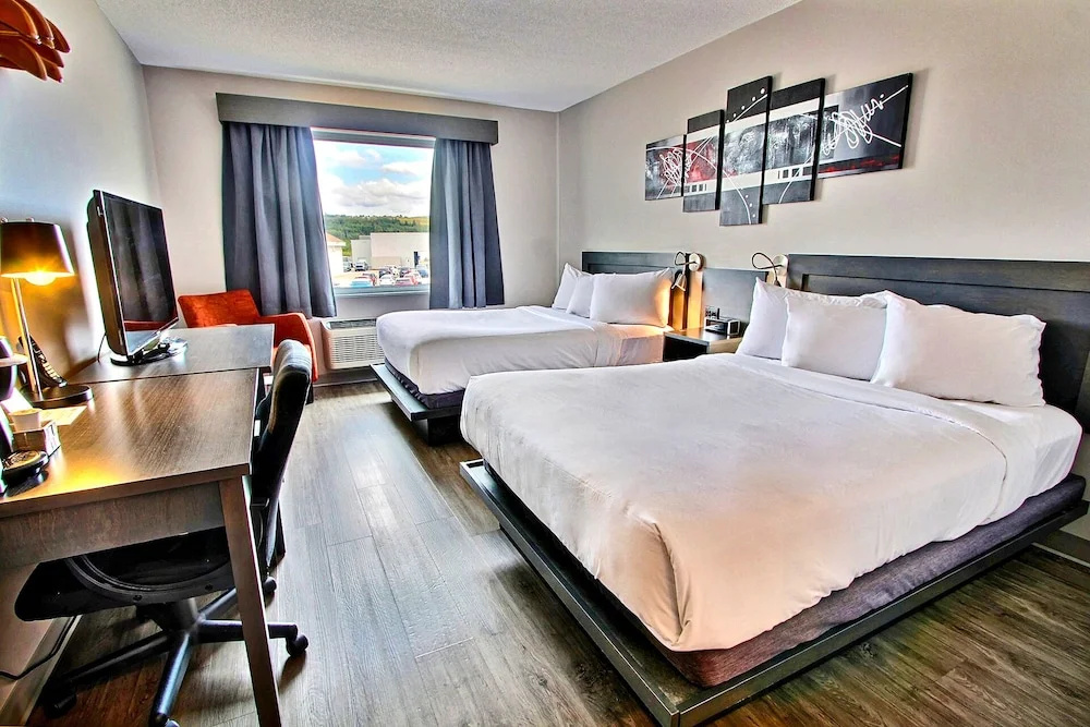 Superior Quadruple room