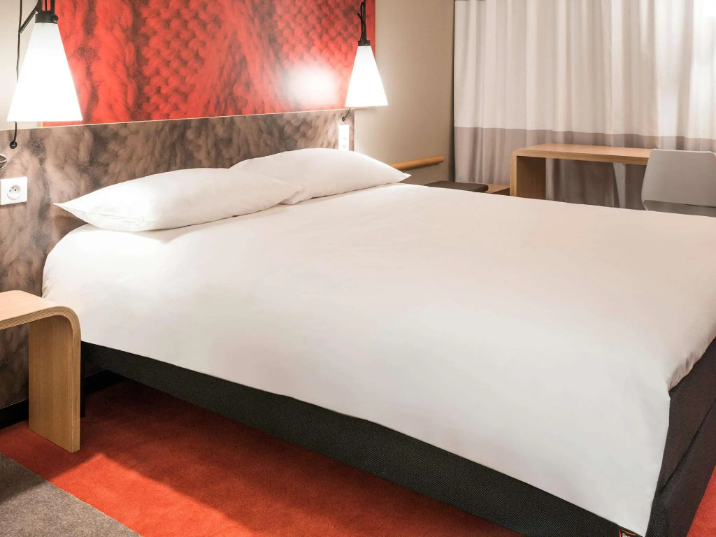 Standard Double room (full double bed)