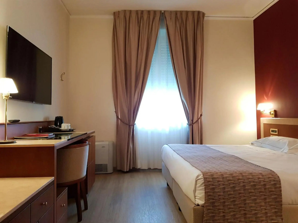 Hotel Astra Ferrara - Général