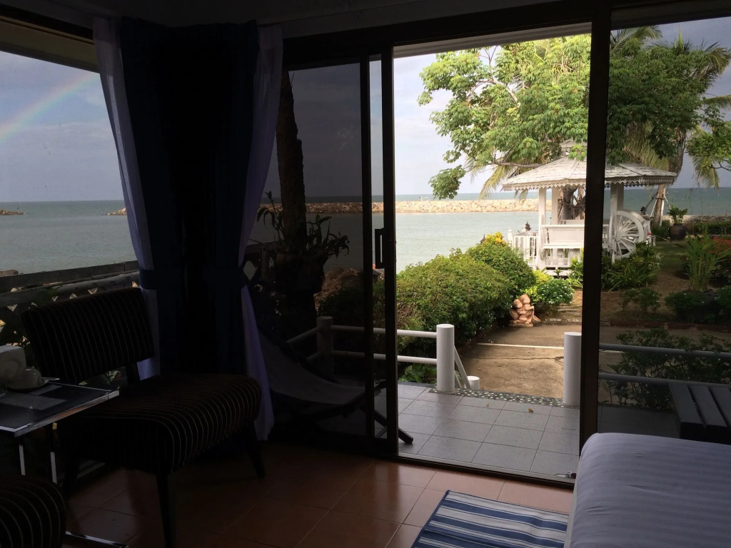 Balcony & Terrace