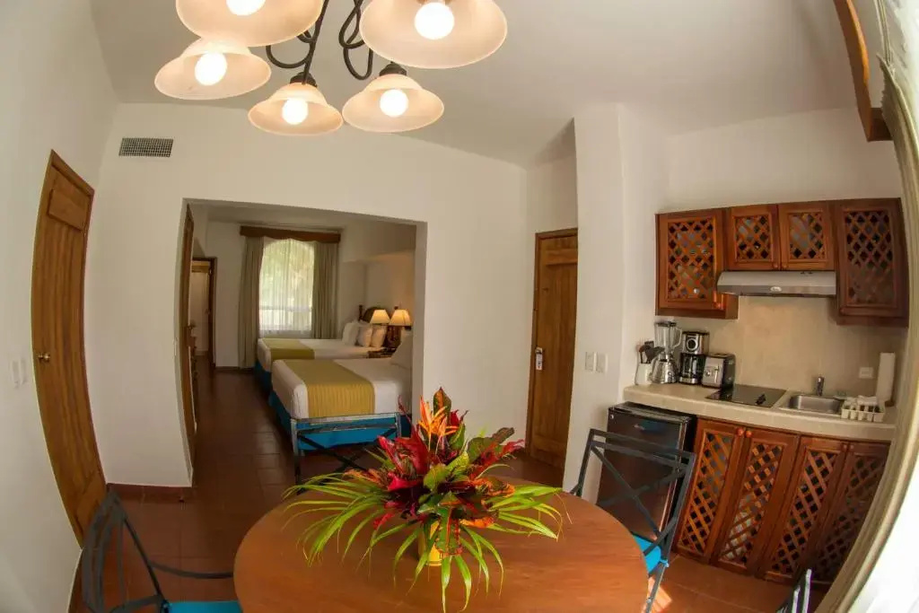 Amatique Bay Hotel - Chambres