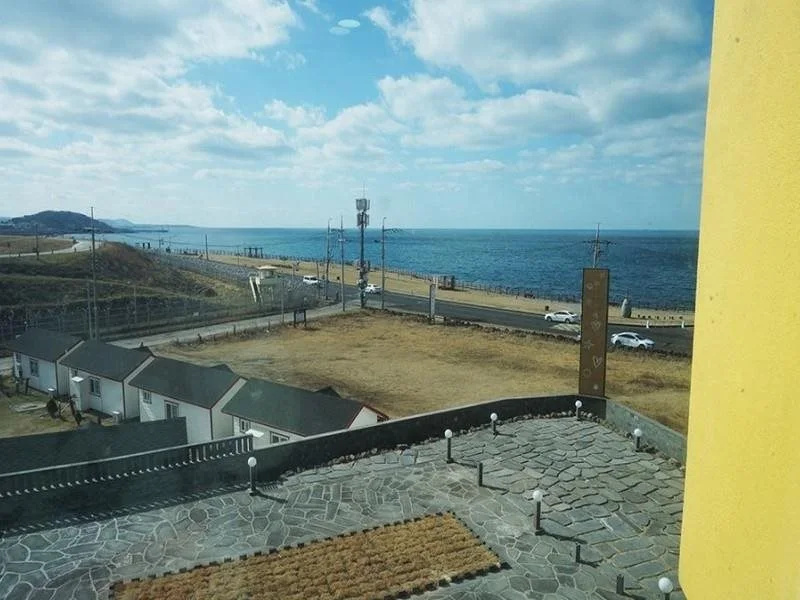 Beach & Waterfront